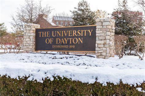 Universidad De Dayton Banco De Fotos E Imágenes De Stock Istock
