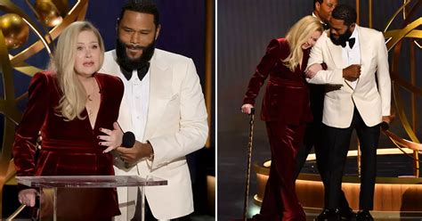 Actress Christina Applegate Cries As She Is Given Standing Ovation At Emmys Amid Ms Battle