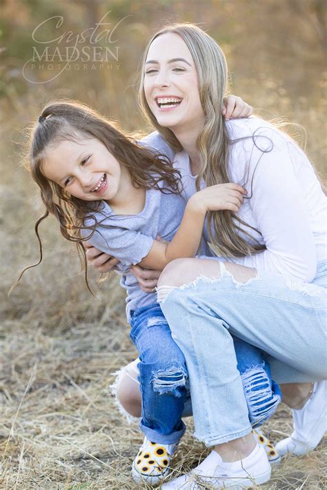 Candid Family Photos Spokane Crystal Madsen Photography