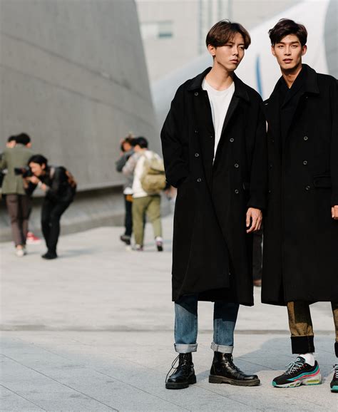The Best Street Style From Seoul Fashion Week Letit Miesten