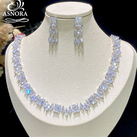 ASNORA Classic 2PCS White Square Cut Zircon Women Wedding Necklace And