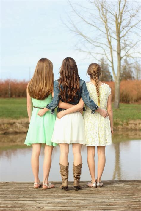 Three Sisters Sisters Photoshoot Sisters Photography Poses Sisters Photoshoot Poses