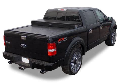 Before closing the hood, check to see that you have not forgotten any tools, rags, etc. Truck Covers USA CR400 American Work Cover with Tool Box Toyota Tundra Long Bed 96" 2000-2006