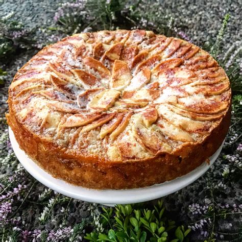 Apple Kuchen {german Apple Cake} Rumbly In My Tumbly