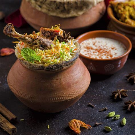 25 Mouthwatering Pictures Of Traditional Eid Dishes From Around The
