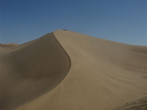 Filesinging Sand Dunes Wikimedia Commons