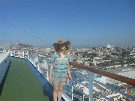 6 reasons why i love cruising when you re here