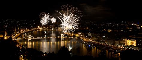 Tűzijáték budapest 2018 augusztus 20. képes-lap: Tüzijáték, Budapest - 2012. augusztus 20.