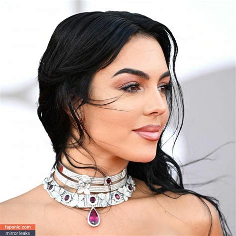 Georgina Rodriguez Aka Georginagio Nude Leaks Faponic