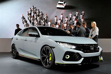 2022 Honda Civic Interior Boasts Redesigned Entertainment System Specs