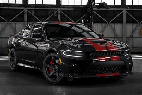 Whats New For Some 2019 Dodge Chargers Awesome Stripe Options Carbuzz