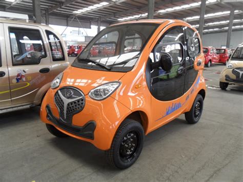 High Quality Cheaper Electric Car 2016 New Energy Small Electric Car
