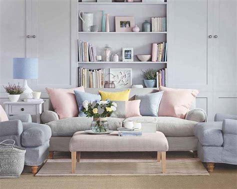 20 Living Rooms With Beautiful Pastel Colors