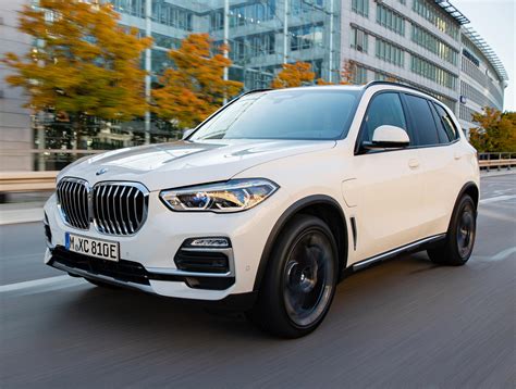 2021 Bmw X5 Hybrid First Look Review Tremendous Torque Carbuzz