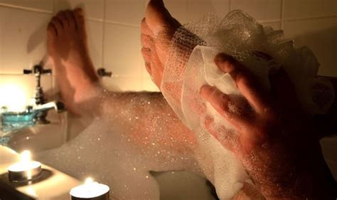How To Sleep A Hot Bath Before Bed Could Help You Drift Peacefully Off To Sleep Uk