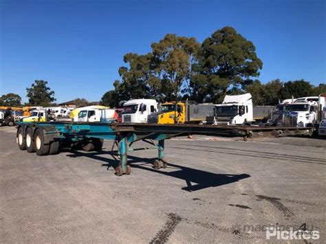 Buy Used 1991 Freighter Australia Manufacturing ST3 Skel Trailers In