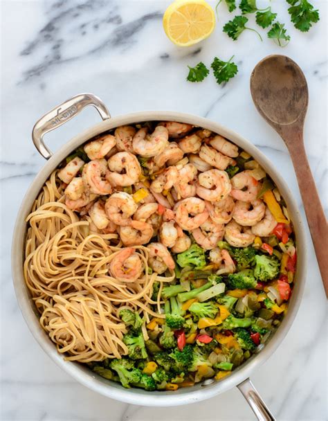 Really Nice Recipes Every Hour — Healthy Garlic Shrimp Pasta Really