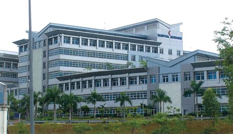Check spelling or type a new query. Pesakit bawah pemantauan Covid-19 bunuh diri di Hospital ...