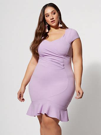 Place the measuring tape at the bottom edge of the collar, right where it connects to the shirt. Plus Size Luna Ruched Side Bodycon Dress | Fashion To ...
