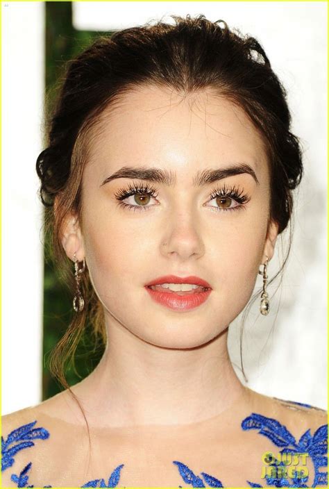 5 Steps To Getting Perfect Eyebrows Lily Collins Style Lily Collins