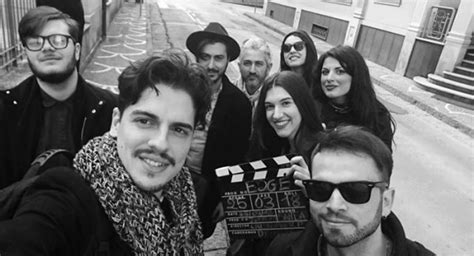 Edge La Webserie Che Spopola Sui Social Il Cast Vesuviano Di Attori E Ballerini Torresette