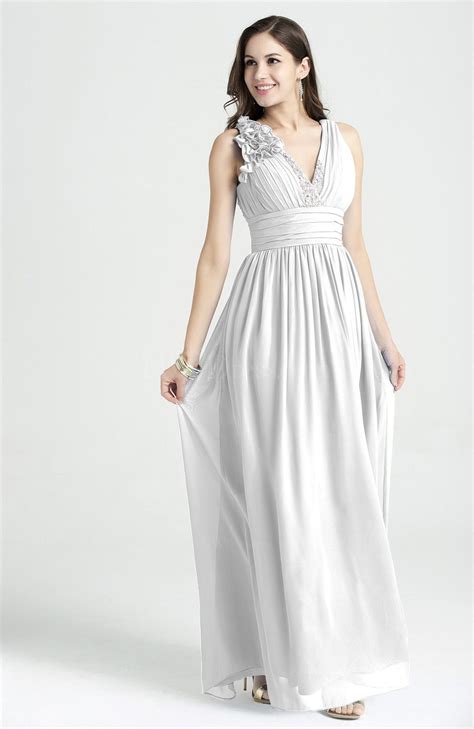 White Glamorous V Neck Sleeveless Chiffon Sequin Plus Size Prom Dresses