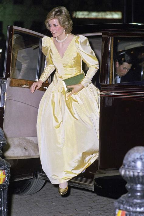 Princess Dianas Best 80s Dresses And The Travolta Dress Auction Now
