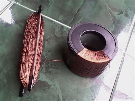 Saya coba cek lilitan sekunder sepertinya tidak masalah. Menggulung Trafo Toroid 10 Amper - Berbagi Ilmu Sekolahan