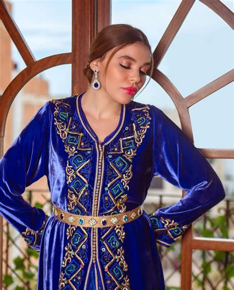 Caftan Marocain 2021 Pas Cher Vente En Ligne Caftans Maroc Style