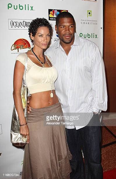 Michael Strahan And Nicole Murphy Photos And Premium High Res Pictures Getty Images