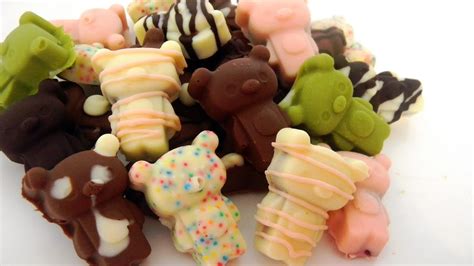 How much space is available … How to Make Homemade Chocolates & DIY Gift Box! | 手作りシェル ...