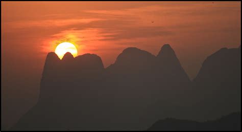 Guilin Sunset Zoom 2 Taken In Guilin China Comments Wel Flickr