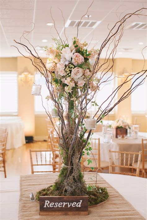 Each wedding decoration will bring personal style to your special day's decor. Tall Curly Willow Centerpiece - Elizabeth Anne Designs ...