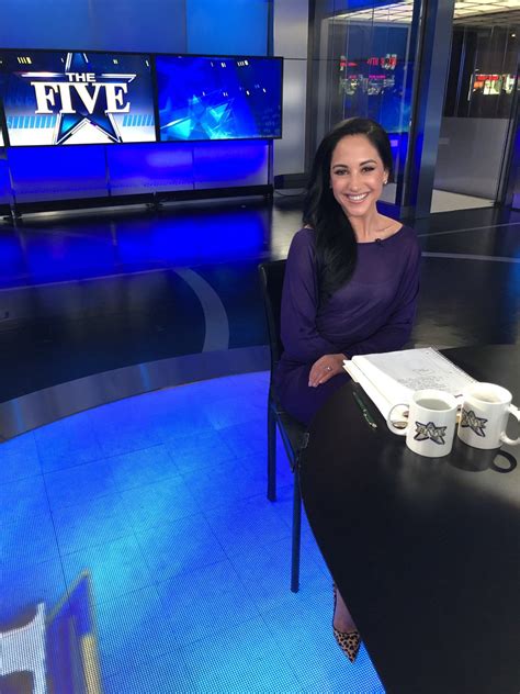 Emily Compagno On Twitter Its Showtime ⭐️⭐️⭐️⭐️⭐️ Thefive Foxnews