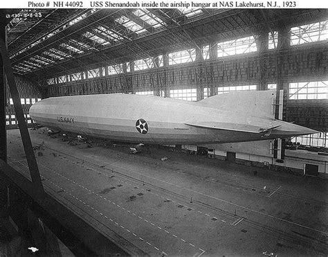 uss shenandoah in the airship hangar at lakehurst new jersey 1923 zeppelin fly navy air