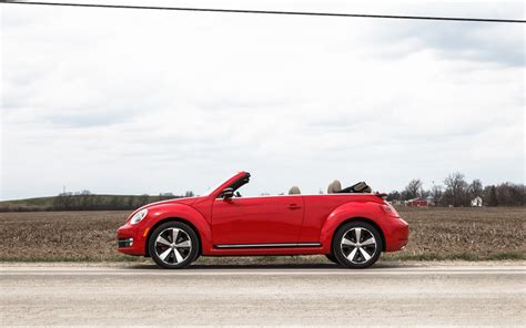 2013 Volkswagen Beetle Convertible Four Seasons Introduction