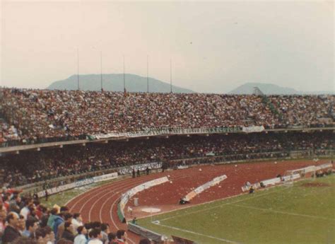 L'us avellino ha richiesto ed ottenuto dalla lega pro l'autorizzazione per giocare con il lutto al braccio in memoria di pippo viscido in occasione di. La "legge del Partenio" e la magia del calcio anni '80 ...
