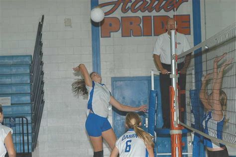 Volleyball Blanks Danbury Keeps On Rolling