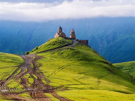 Attracting foreign tourists beneficial for all. Country's tourist boom - Georgia is a new travel ...