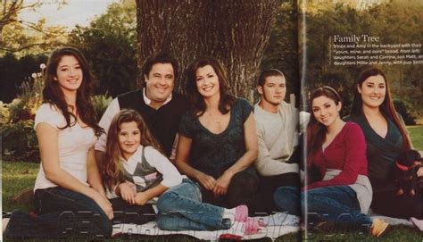 Vince Gill With Wife Amy Grant With Their Daughter Corrina Jenny Vince S Matt Millie And