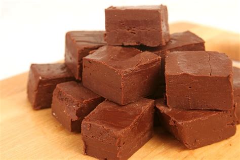 Okay, so i have to give props to my mom for this recipe. This Microwave Fudge Recipe is Absurdly Easy to Make ...