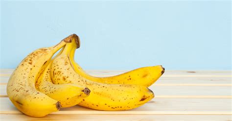 Das passiert, wenn Sie Bananen mit braunen Flecken essen | freundin.de