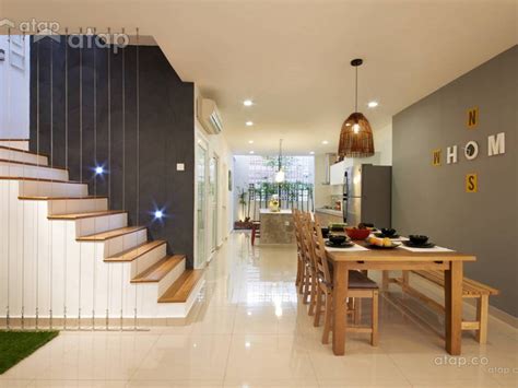 Creative solutions with a twist. Interior Design Terrace House Malaysia | Home Desk