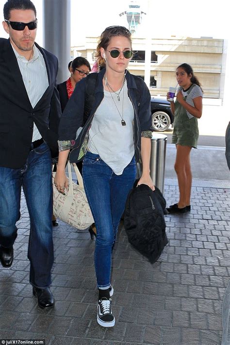 Kristen Stewart Keeps It Cool And Casual At Lax With Her