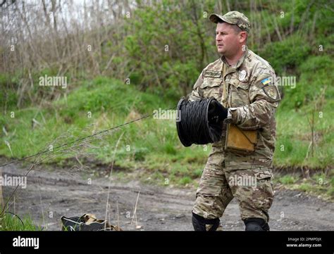 Non Exclusive: KYIV, UKRAINE - APRIL 13, 2023 - An employee of the