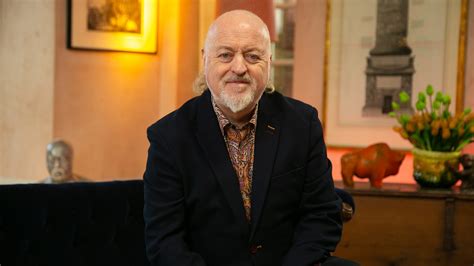 Bill Bailey Presents A New Series Of Extraordinary Portraits Celebrating Nhs Heroes Media Centre