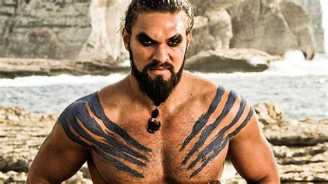 this fight s for you khaleesi jason momoa takes potshot at game of thrones finale in dune