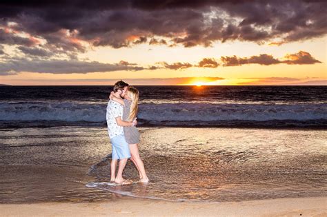 Romantic Beach Picnic Proposal | Cody + Alexus - Engaged on Maui ...