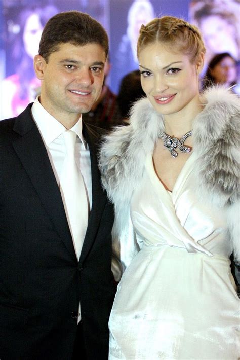 Cristian Boureanu şi Valentina Pelinel divorţează - Divertisment