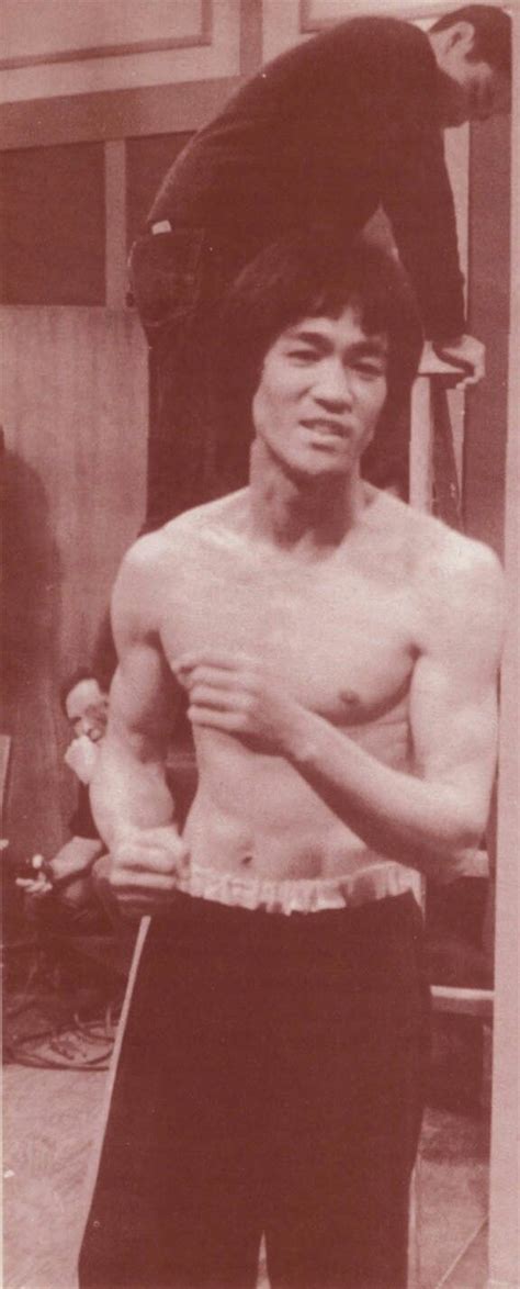 Pin By Mike Culai On Bruce Lee Making Movies Historical Figures Historical Bruce Lee